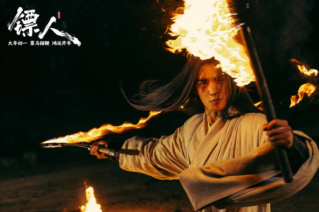 皇冠登2代理
_豆瓣7.5分、票房连续两日逆跌皇冠登2代理
,吴京《镖人:风起大漠》能逆袭成功吗?