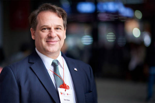 皇冠信用网登0_美中贸易全国委员会会长：美方在与中方的关税谈判中皇冠信用网登0，手中筹码可能比想象中更少