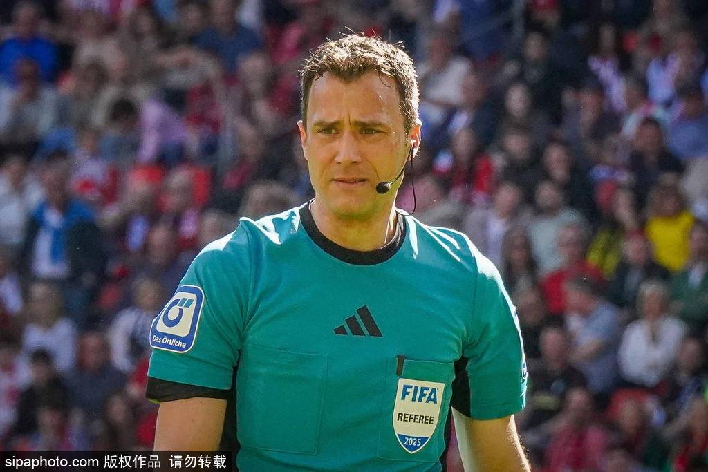 皇冠信用网账号开通_争议皇冠信用网账号开通！德国劣迹裁判吹罚巴黎战阿森纳 曾因打假球被停赛