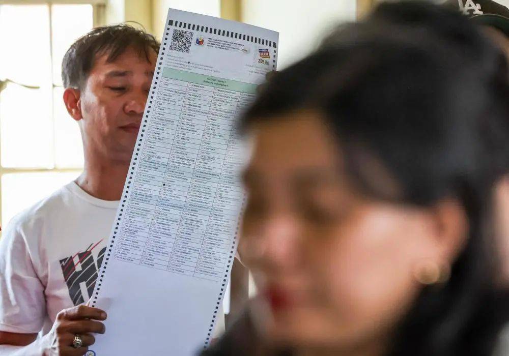 皇冠信用网代理如何注册_最新！杜特尔特参选达沃市长皇冠信用网代理如何注册，目前被羁押在国际刑事法院！菲律宾举行中期选举，警方已进入“全面警戒”状态