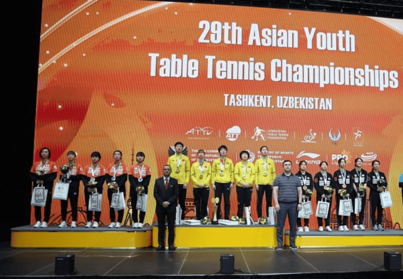 日本J1联赛_恭喜国乒一夜三冠！陈垣宇对决张本智和日本J1联赛，石洵瑶迎战大藤沙月