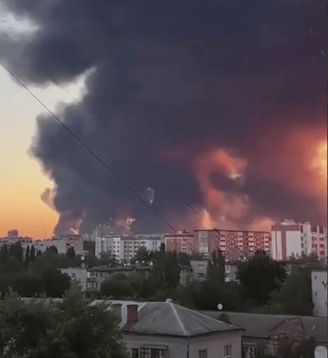 皇冠信用网押金多少_报复不隔夜！仅24小时皇冠信用网押金多少，俄军炸碎阿塞拜疆投资，17个油罐被毁引发国际关注