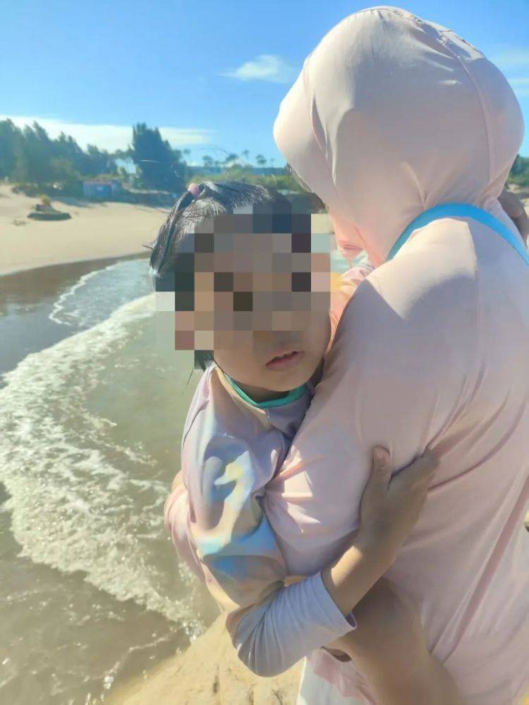 皇冠登1登2登3代理_5岁女孩落海皇冠登1登2登3代理，55岁的他跳了下去！