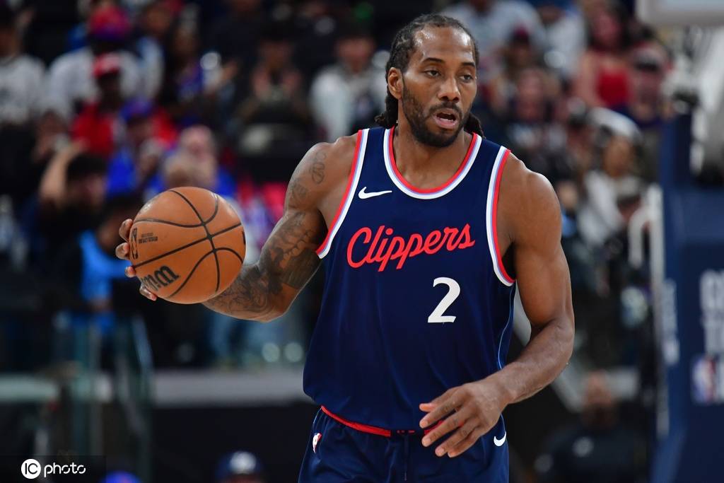 费尔格拉斯vs鲁席塔尼亚洛罗萨_快船和伦纳德涉嫌阴阳合同 名记：联盟将展开调查