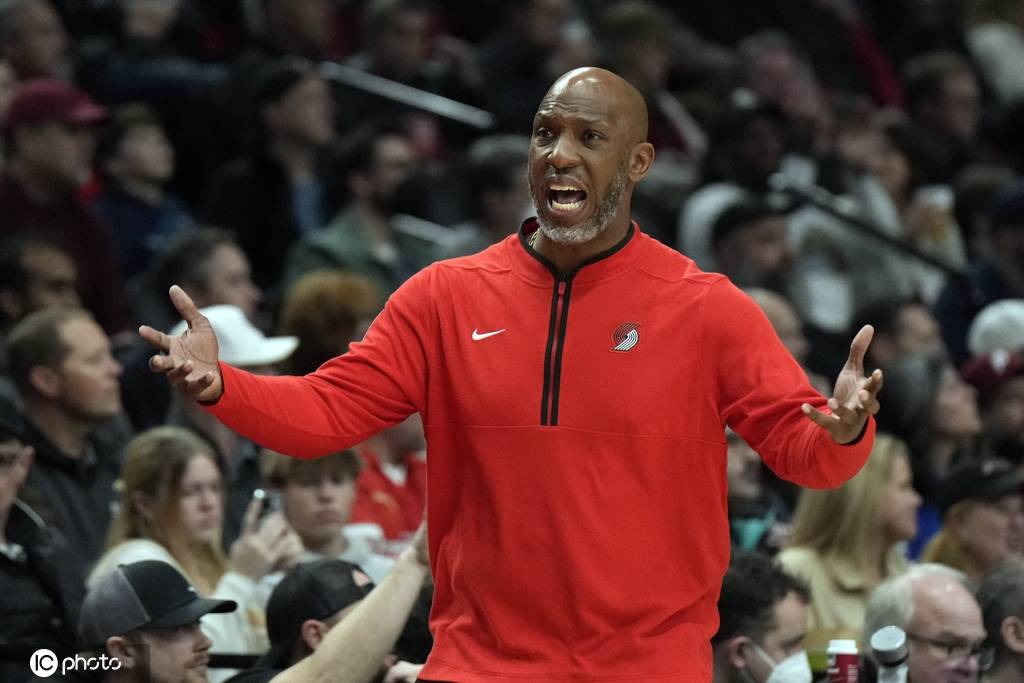 皇冠信用网出租_出大事了皇冠信用网出租！比卢普斯+罗齐尔被捕 NBA官方勒令他俩离职