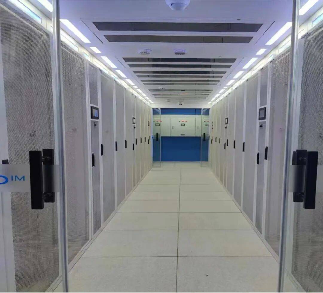 皇冠信用网如何注册_退市半个多月后皇冠信用网如何注册，突然就有钱还了？上海一公司控股股东占款近9亿元不还被指“躺平”退市，退市后公司又现巨额收购，最新回应