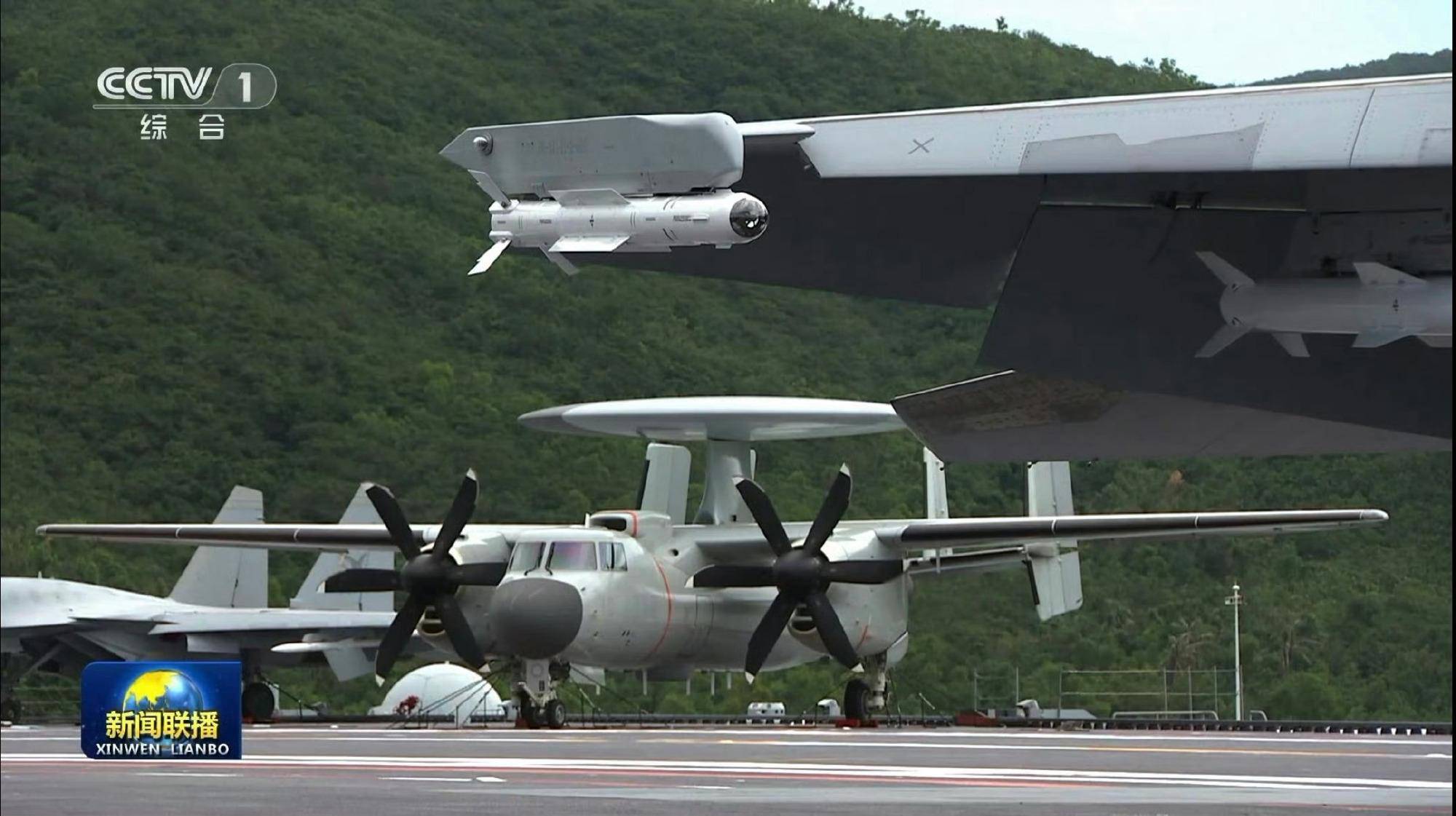 皇冠信用网开户_时速200公里急刹车！福建舰服役后第一餐：烤羊排皇冠信用网开户，大虾，红烧肉