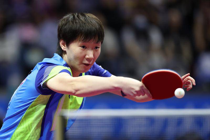 皇冠信用网代理_巅峰对决皇冠信用网代理！王曼昱4-2逆转孙颖莎 全运女单夺金成功卫冕