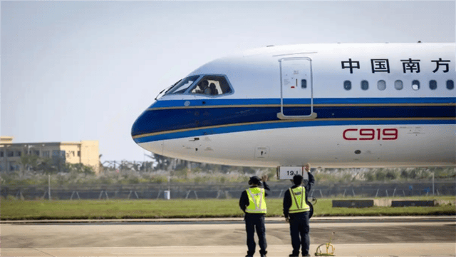 信用网皇冠申请注册_特朗普万万没想不到信用网皇冠申请注册，没有适航证，C919也能飞出国门