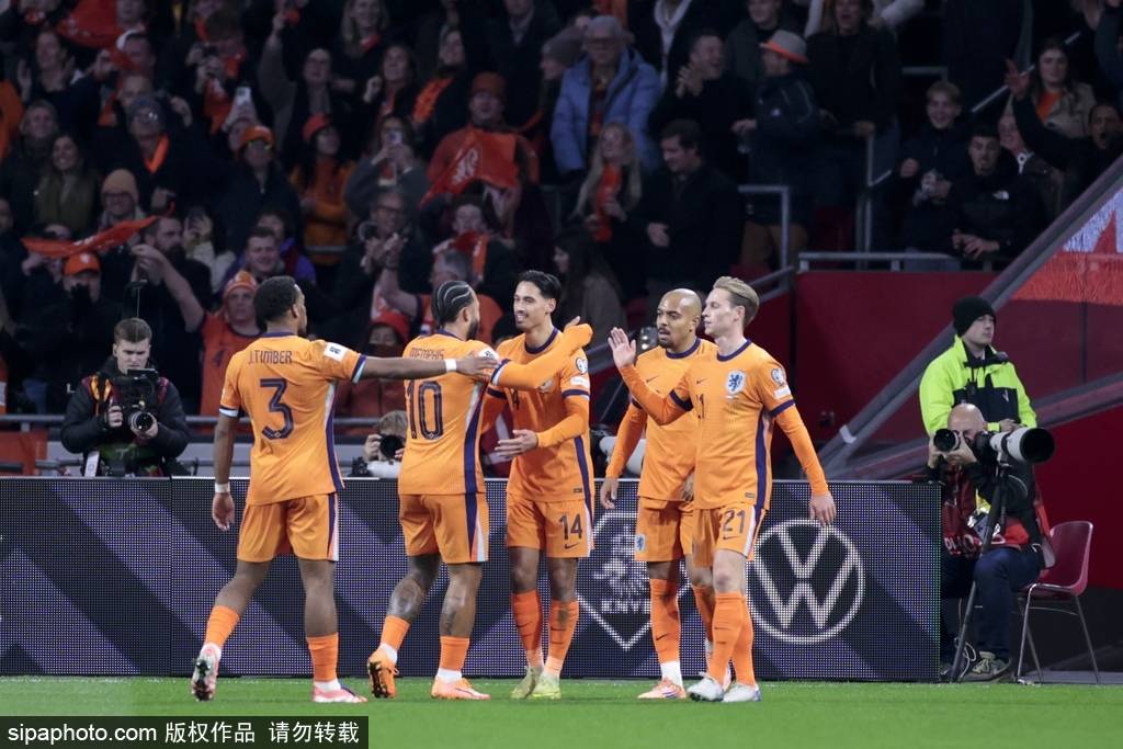 皇冠信用网出租足球_还剩6席皇冠信用网出租足球！2026世界杯42队直通已定 22队参加附加赛