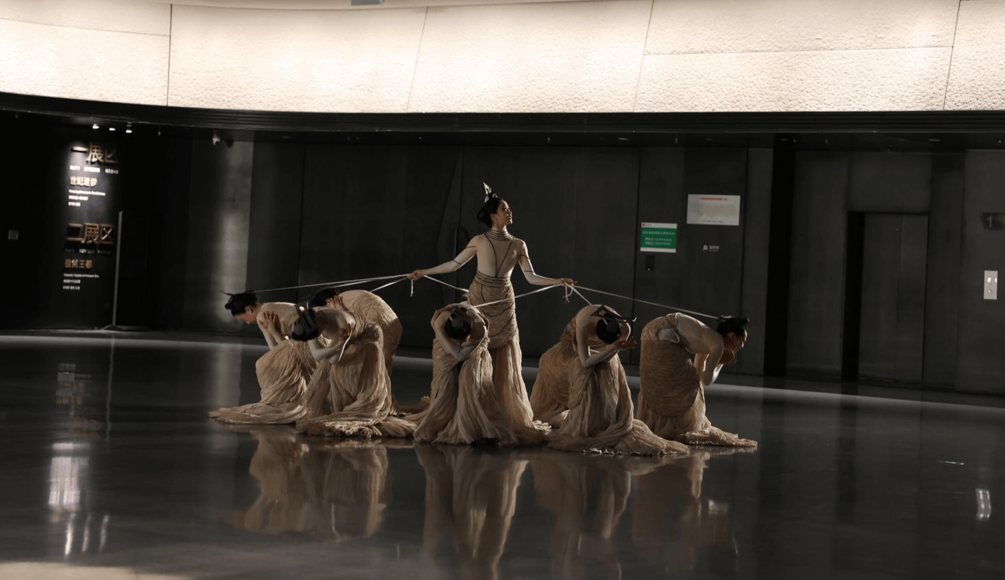 皇冠代理怎么拿_“舞”动古蜀文明皇冠代理怎么拿！中国舞蹈家协会“环境舞蹈季”在三星堆惊艳开幕