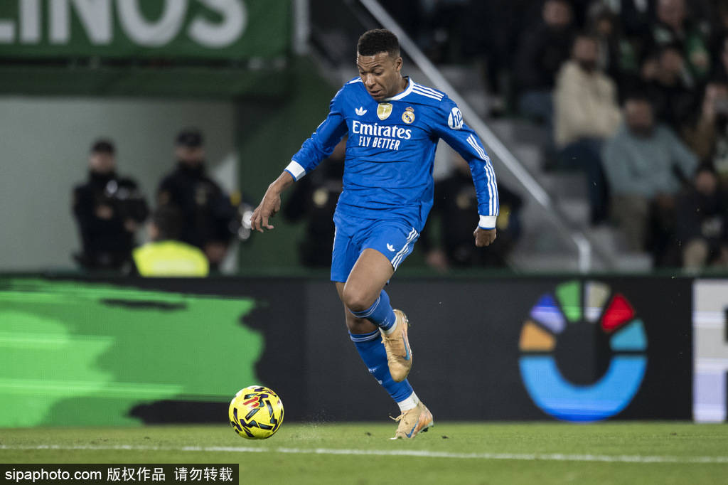 皇冠信用盘哪里申请_观战台：阿森纳拜仁巅峰对决+切尔西碰巴萨 巴黎再战热刺