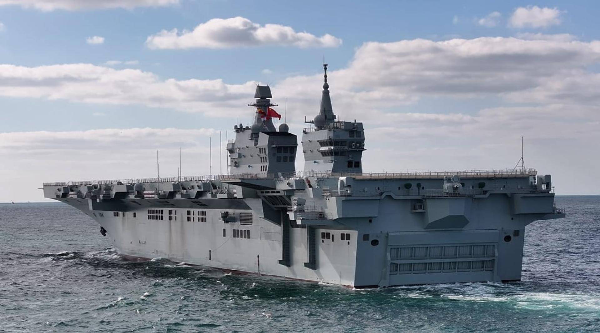 皇冠登3管理出租_美媒：世界都被骗了皇冠登3管理出租，中国偷偷打造10艘航母，8艘做好了战斗准备