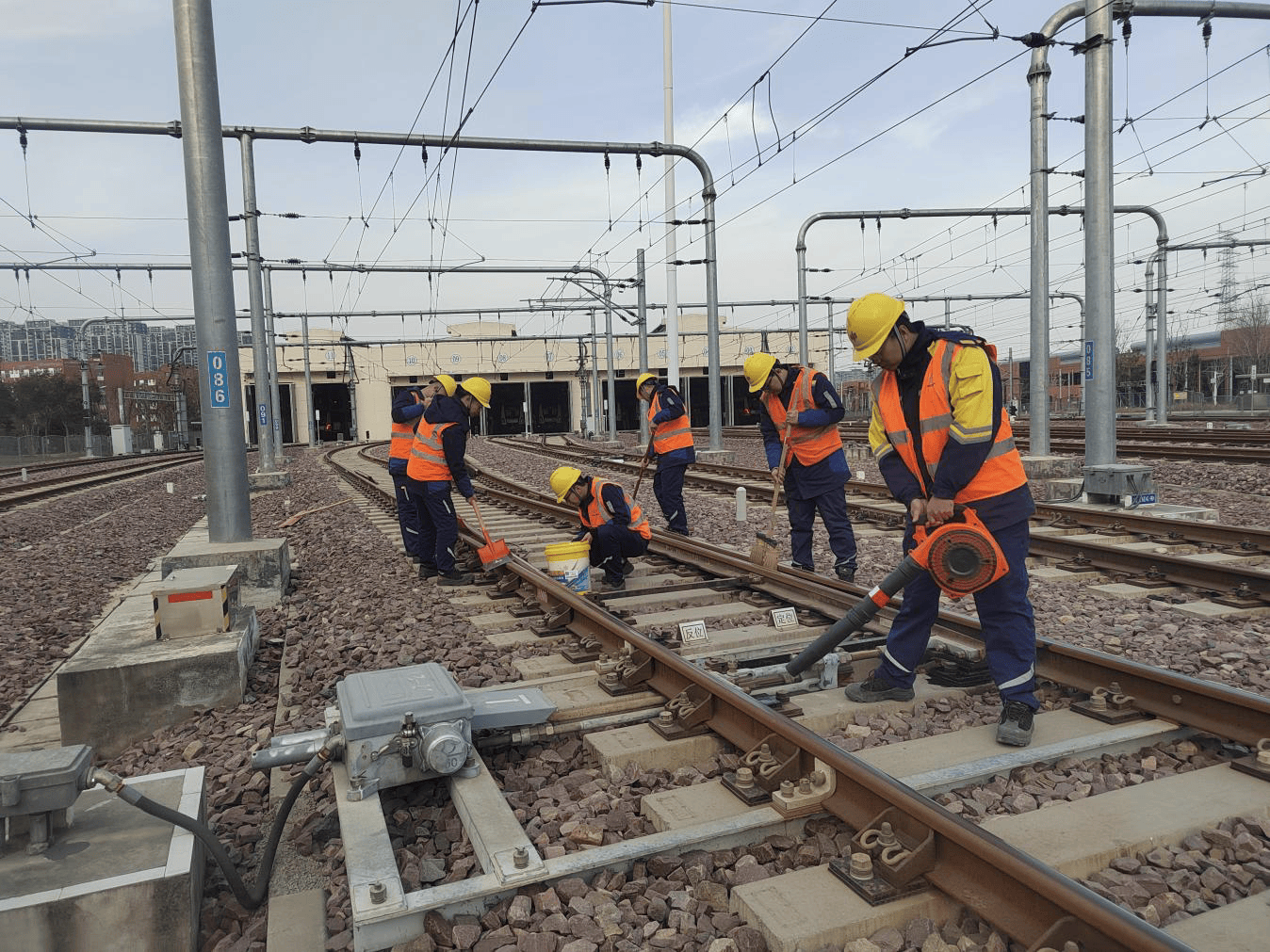 皇冠登一登二登三区别_为应对降雪皇冠登一登二登三区别，郑州地铁12月12日将调整城郊线行车计划