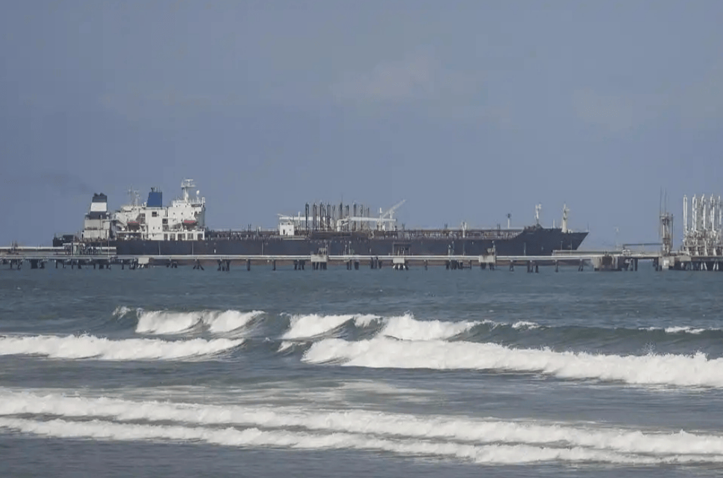 怎么申请皇冠信用网代理_美军海上强权试探中国底线怎么申请皇冠信用网代理，香港油轮被扣引发国际舆论，中方要如何应对？