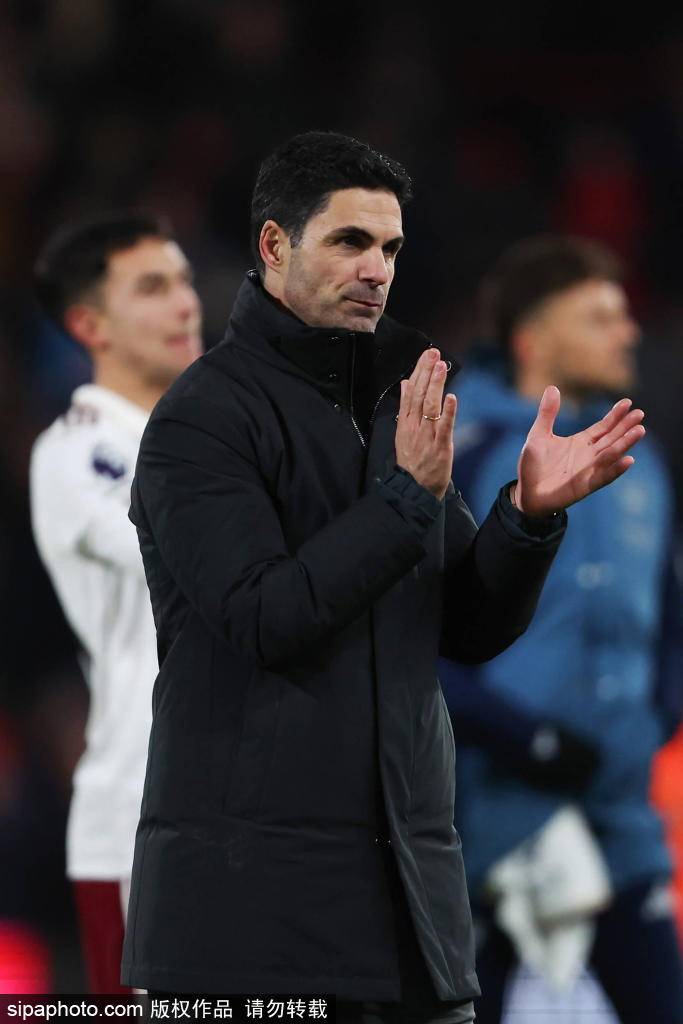 信用网皇冠申请注册_0-0信用网皇冠申请注册！这场对决！人们记住的将不是进球！而是马丁内利的粗野行径