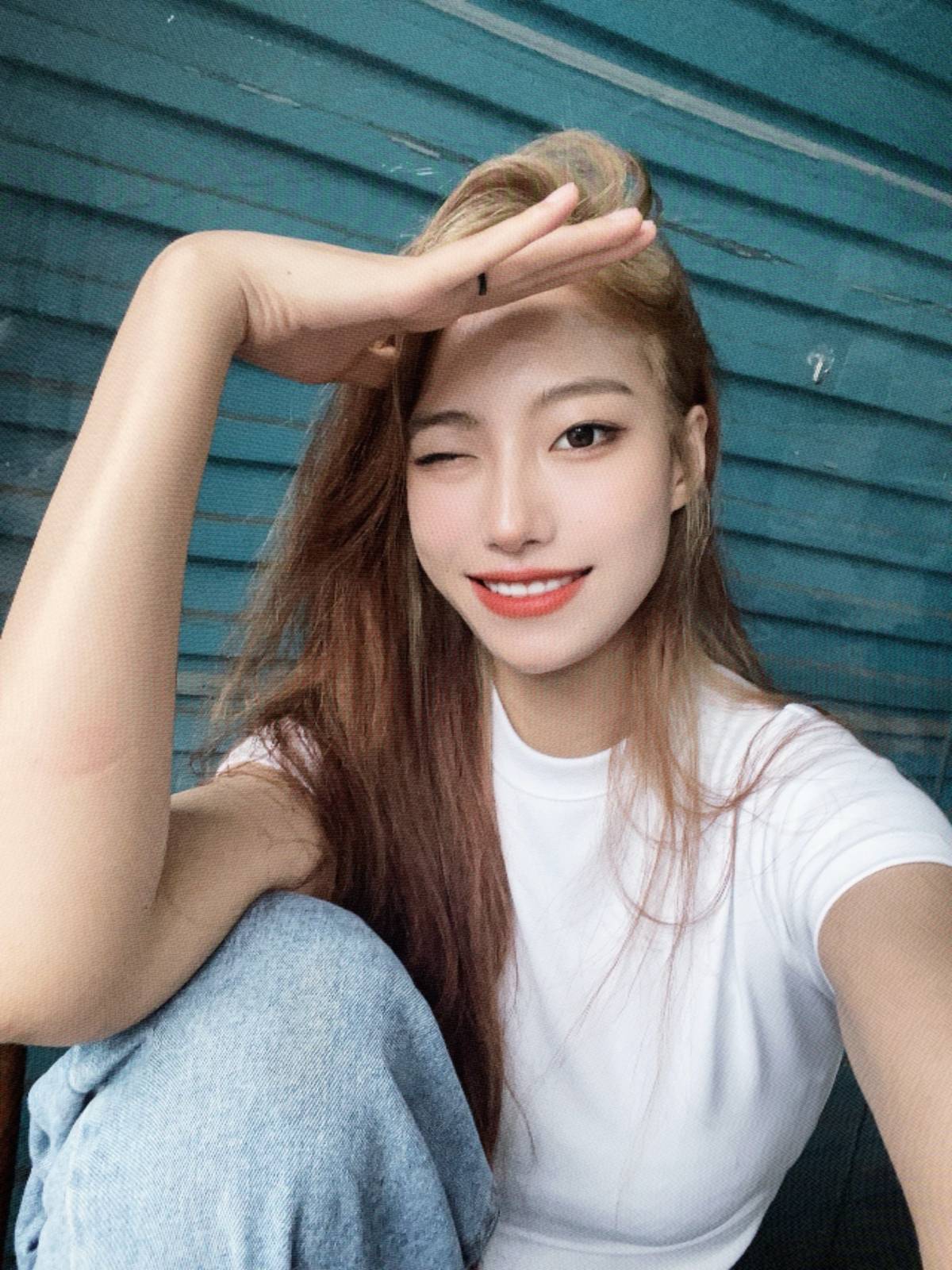 2026世界杯彩票怎么买 _救助流浪宠物的爱心博主秦思雨感染罕见真菌病逝2026世界杯彩票怎么买 ，年仅27岁，丈夫：她温柔漂亮有爱心，随时带着猫狗粮，走到哪里都会喂