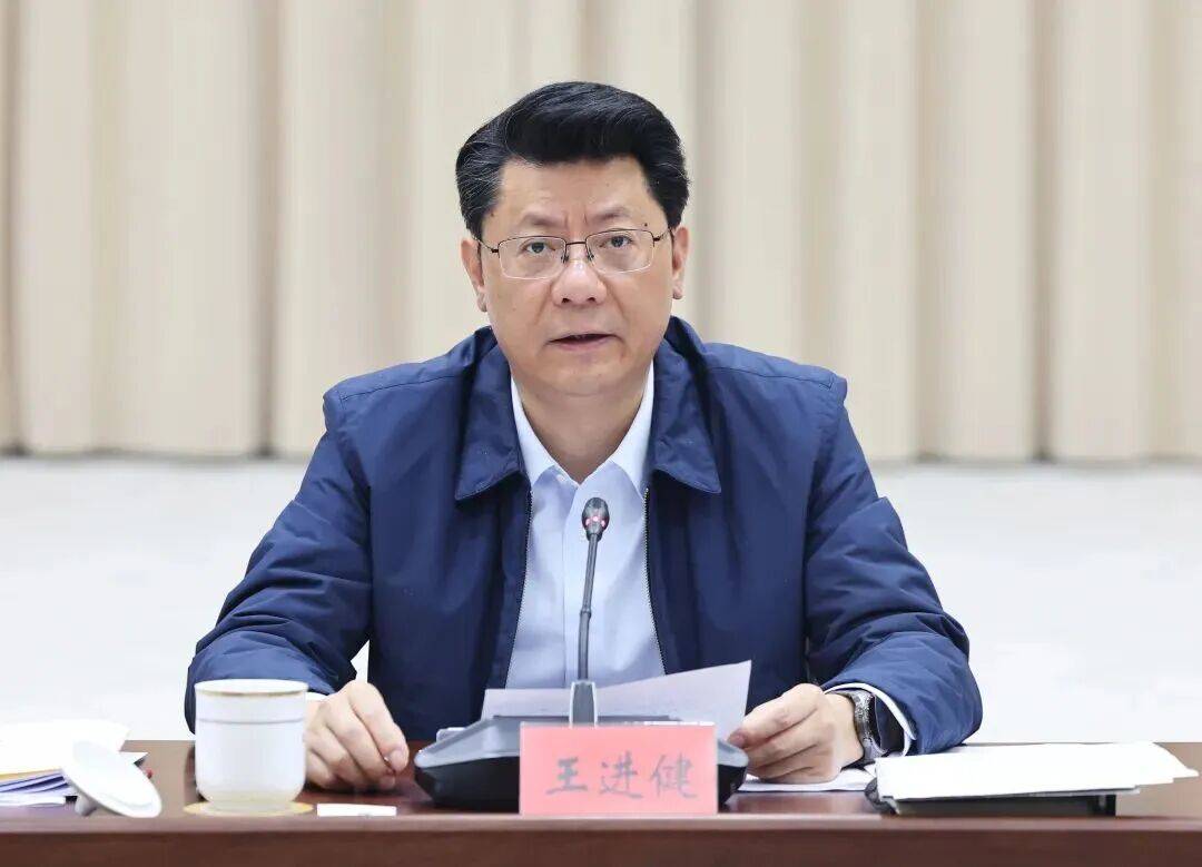 皇冠 tg@hga010_云南省委秘书长调整